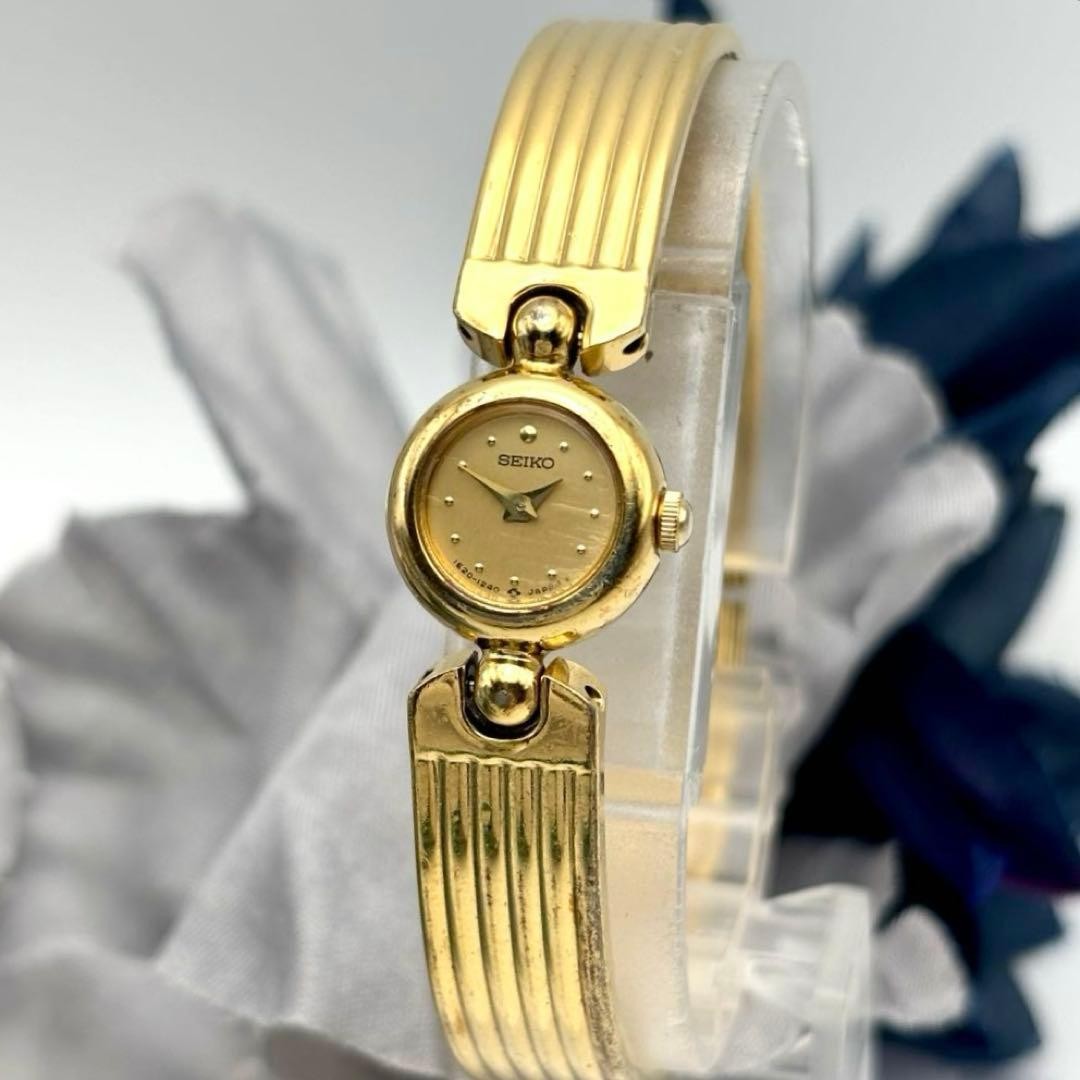 Vintage Seiko 1E20-5A00 Ladies Bangle Dress Watch Gold Tone