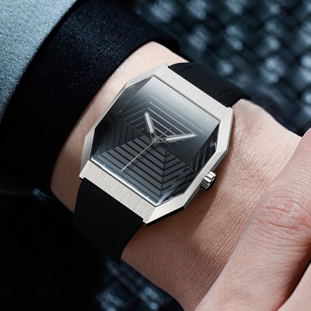 Men’s Quartz Octagon Watches Sapphire Glass Rubber Strap 50M Waterproof Luminous
