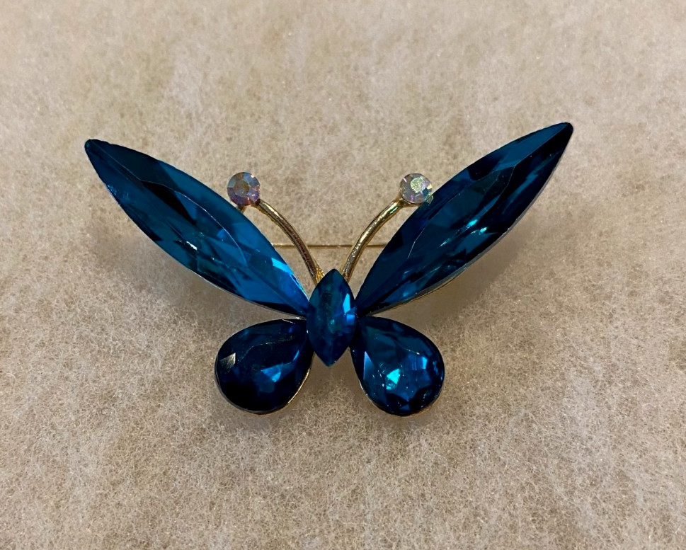 Blue Crystal Goldtone Costume Butterfly Pin 2 1/2 Inches Wide