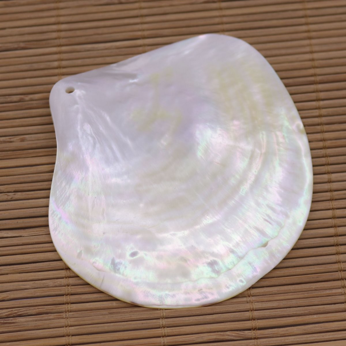 80mm-85mm Natuarl Golden Lip Shell Mother of Pearl Top Hole Charms Pendants
