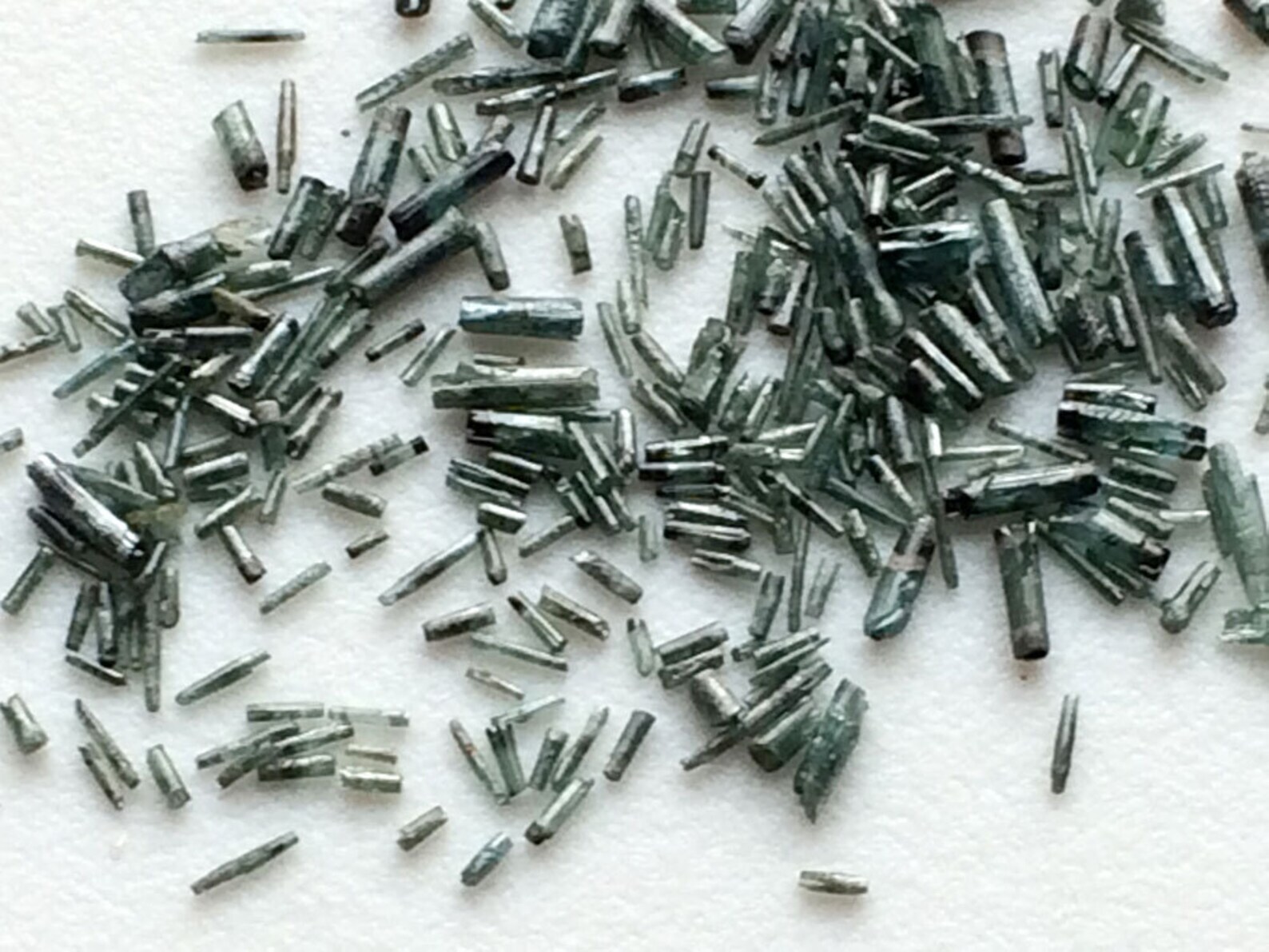 2-3mm Approx Blue Diamond Sticks Needles For Jewelry (1CT To 2CT)