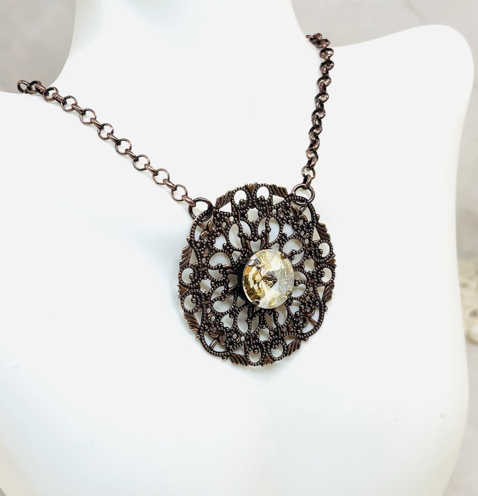 Antique Copper Plated Golden Shadow Cup Chain Filigree Lightweight Pendant
