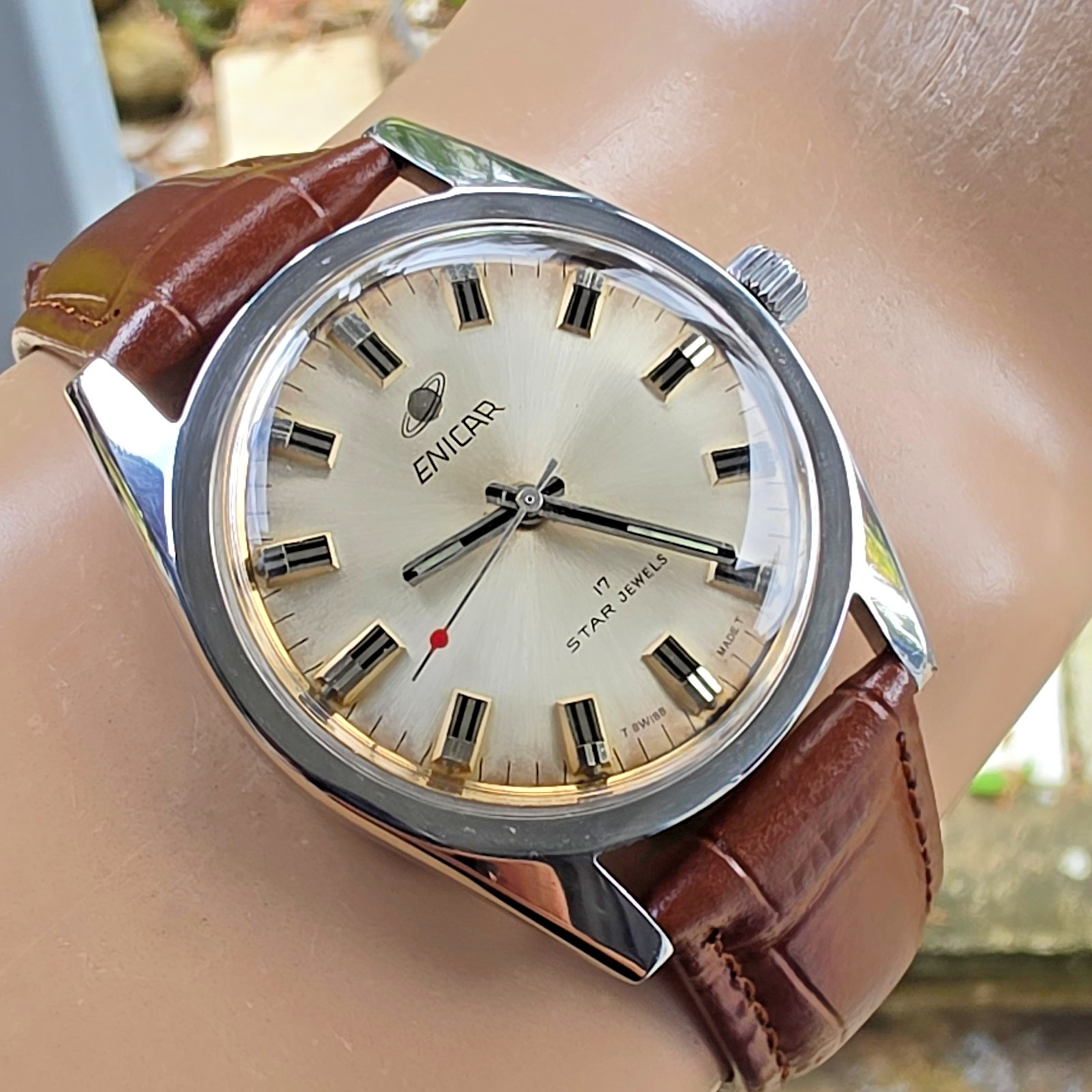 Vintage ENICAR Ocean Pearl men’s manual wind watch AR-160 swiss made 1970s