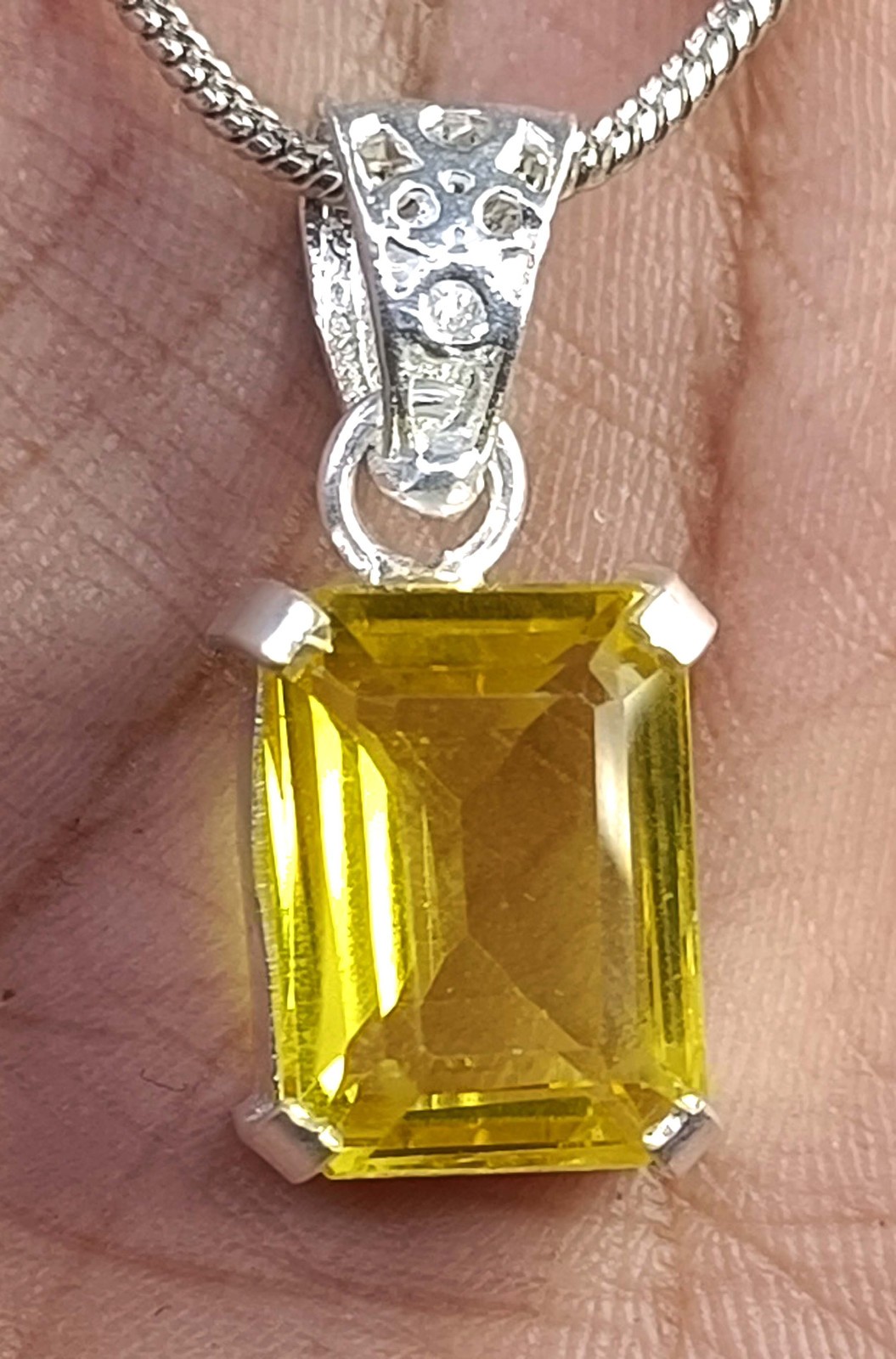 Natural Yellow Sapphire 25.20 Ct Emeald Shape Pendant 925 Silver EGL Gems 6JHB