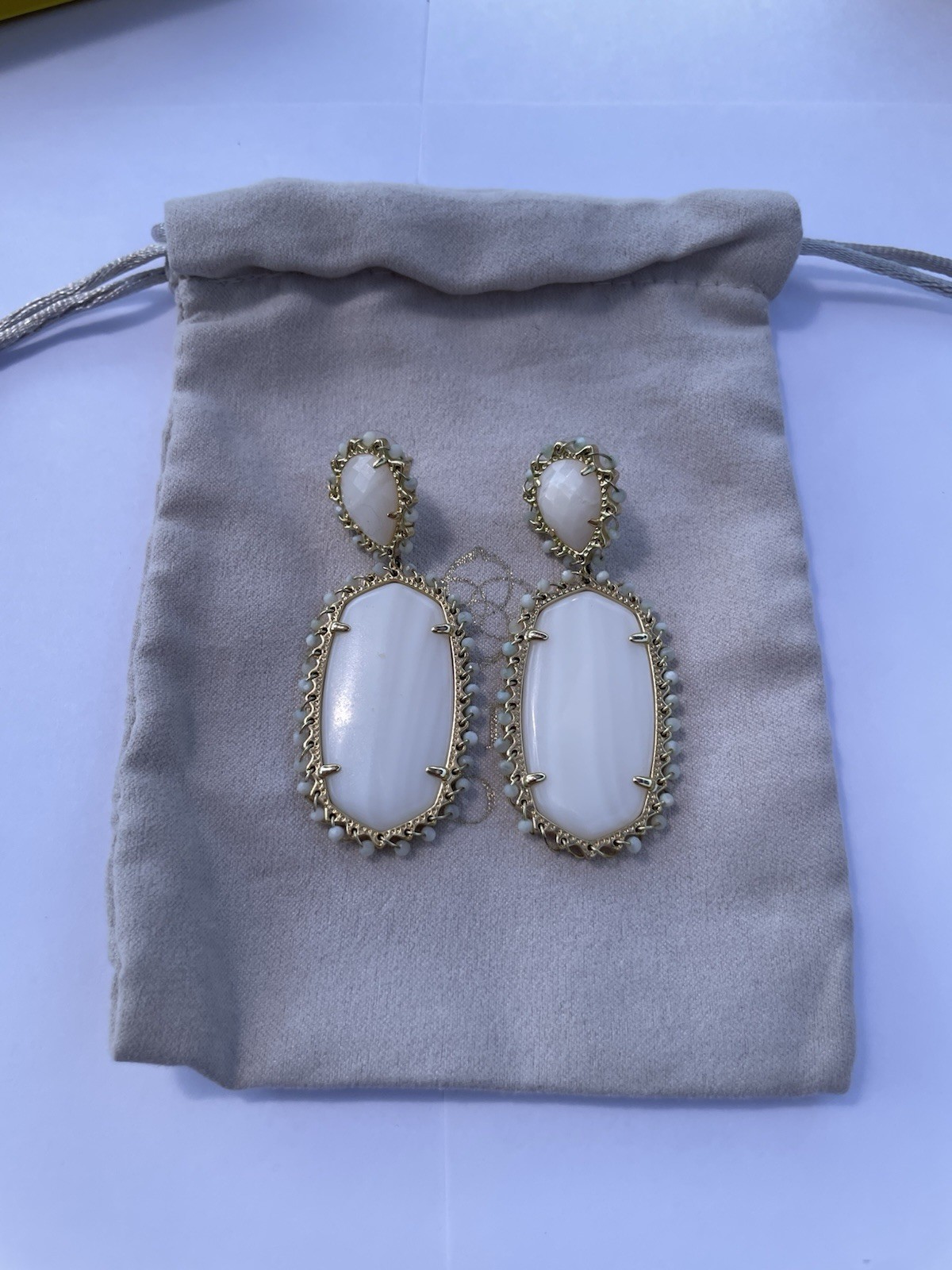 Kendra Scott Pearl Beaded Elle Statement Earrings – Gold & Ivory Mother-of-Pearl