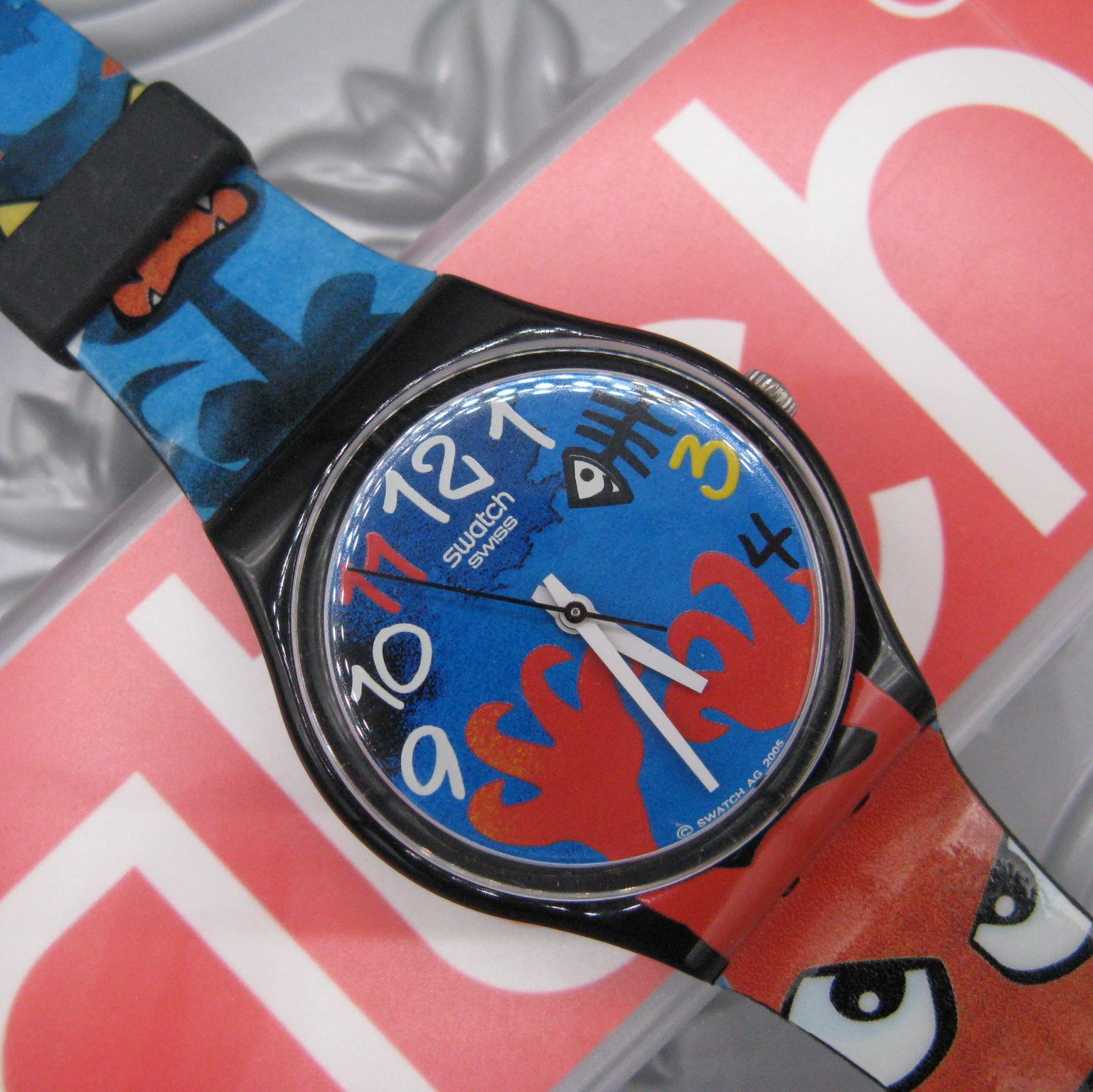 Swatch Watch BIZAR WORLD GB230 Scary Black Cat Monster Gent Vtg 2006 With Case