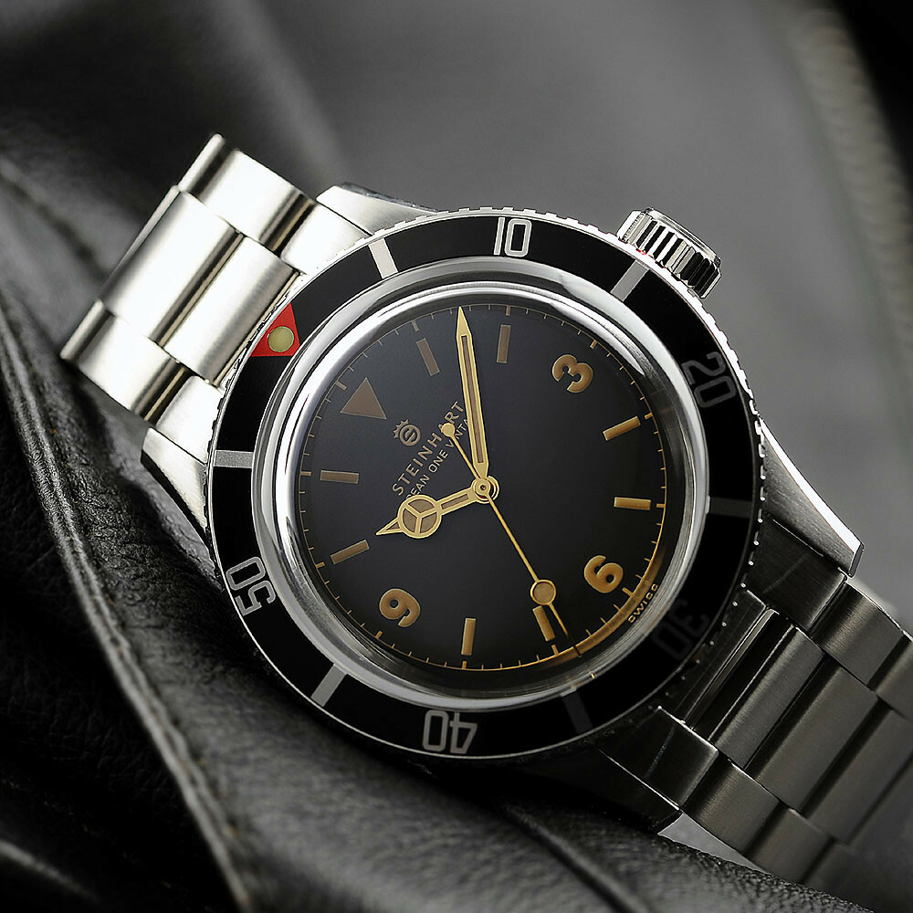 Steinhart Ocean One Vintage Swiss Automatic Men’s Watch Black Dial 103-0294