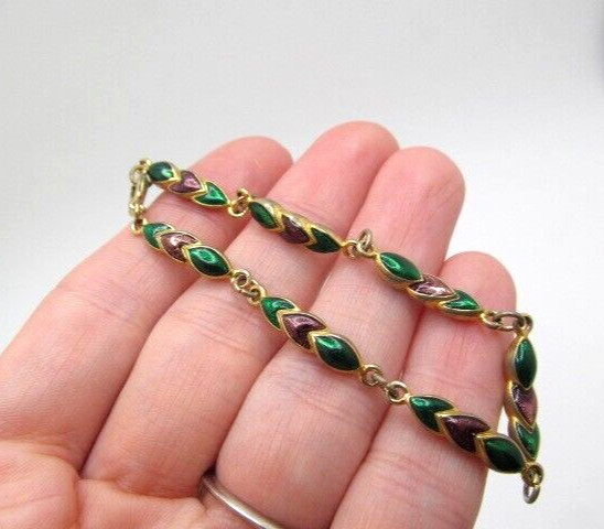 Vintage Solid Gold Tone Shimmering Green Purple Lacquer Linked Bracelet 7.25 In