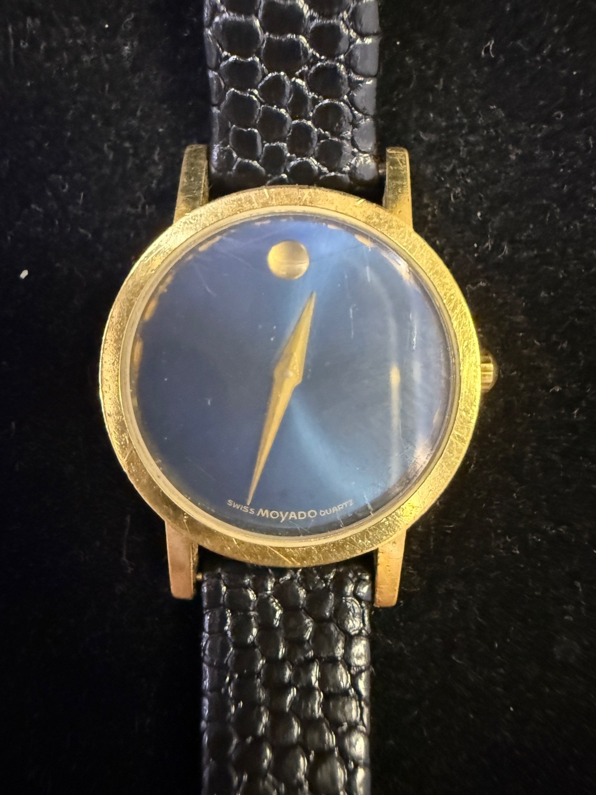 🔵 Vintage Movado Museum Watch – Blue Dial | Gold Case | Swiss Quartz