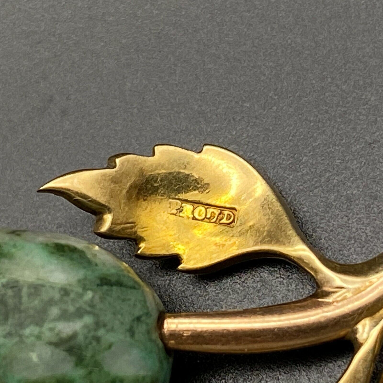 Vintage British 15CT 15K Yellow Gold Pearl Green Stone Pendant