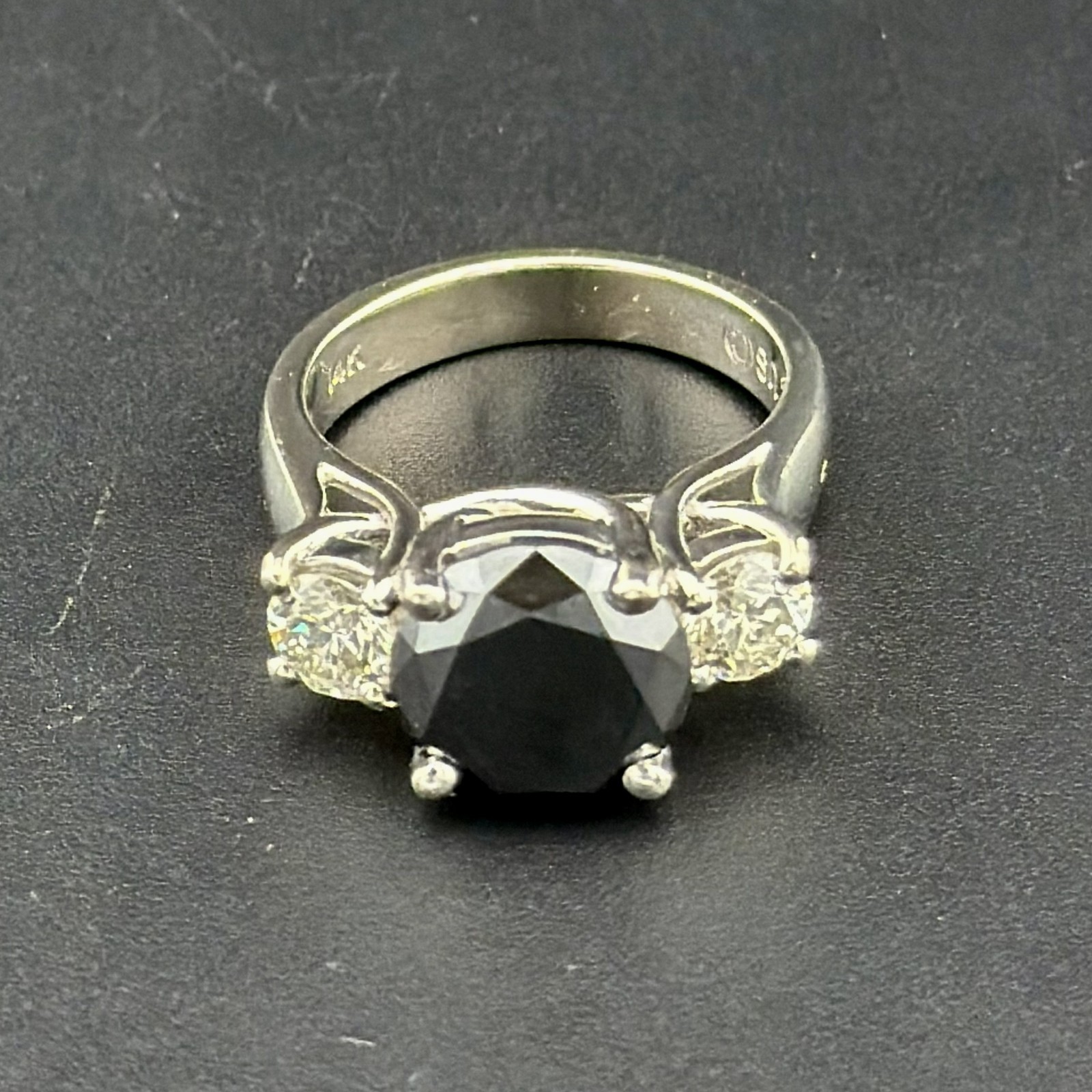 3.75 CT BLACK DIAMOND ENGAGEMENT RING W/2 SIDE STONES SI2 H-I – 14KWG 7.36G SZ 6