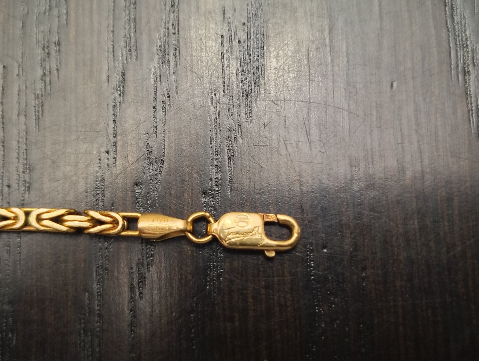 8 1/8″ 9.8g TECNIGOLD 18K YELLOW GOLD APPROX. 3MM SQUARE BYZANTINE BRACELET