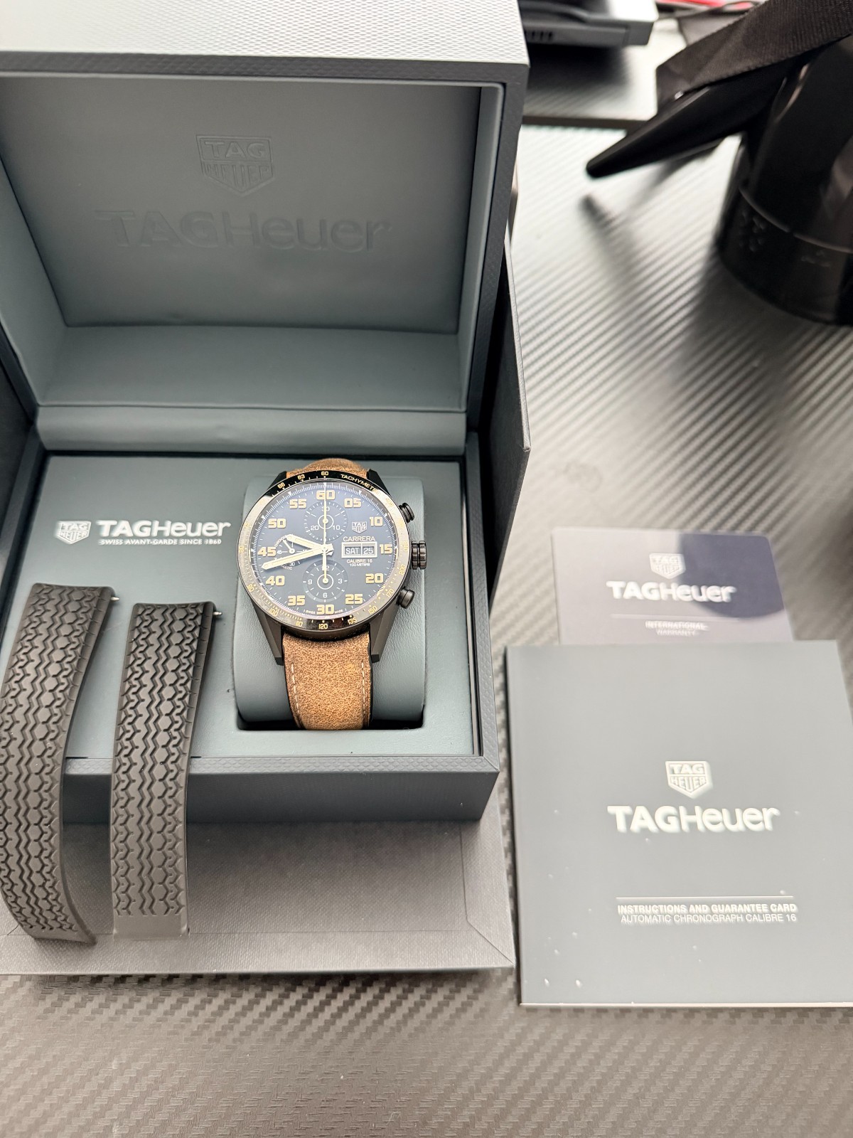 TAG Heuer Carrera Men’s Black Watch – CV2A84RHN8309