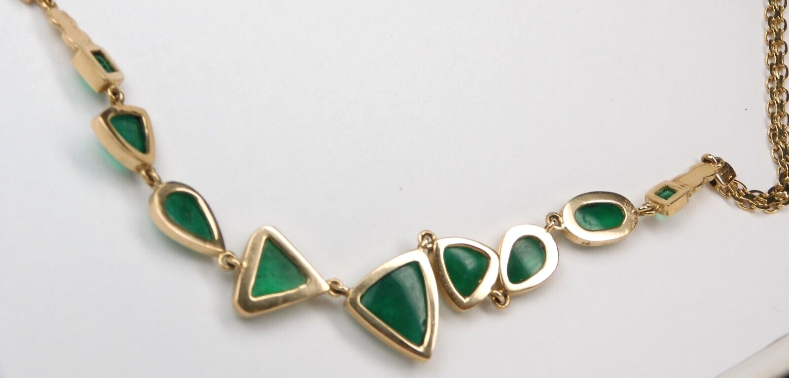 Colombian Emeralds Necklace 6.50 Cts 18K Yellow Gold Pre-Colombian Style Fine