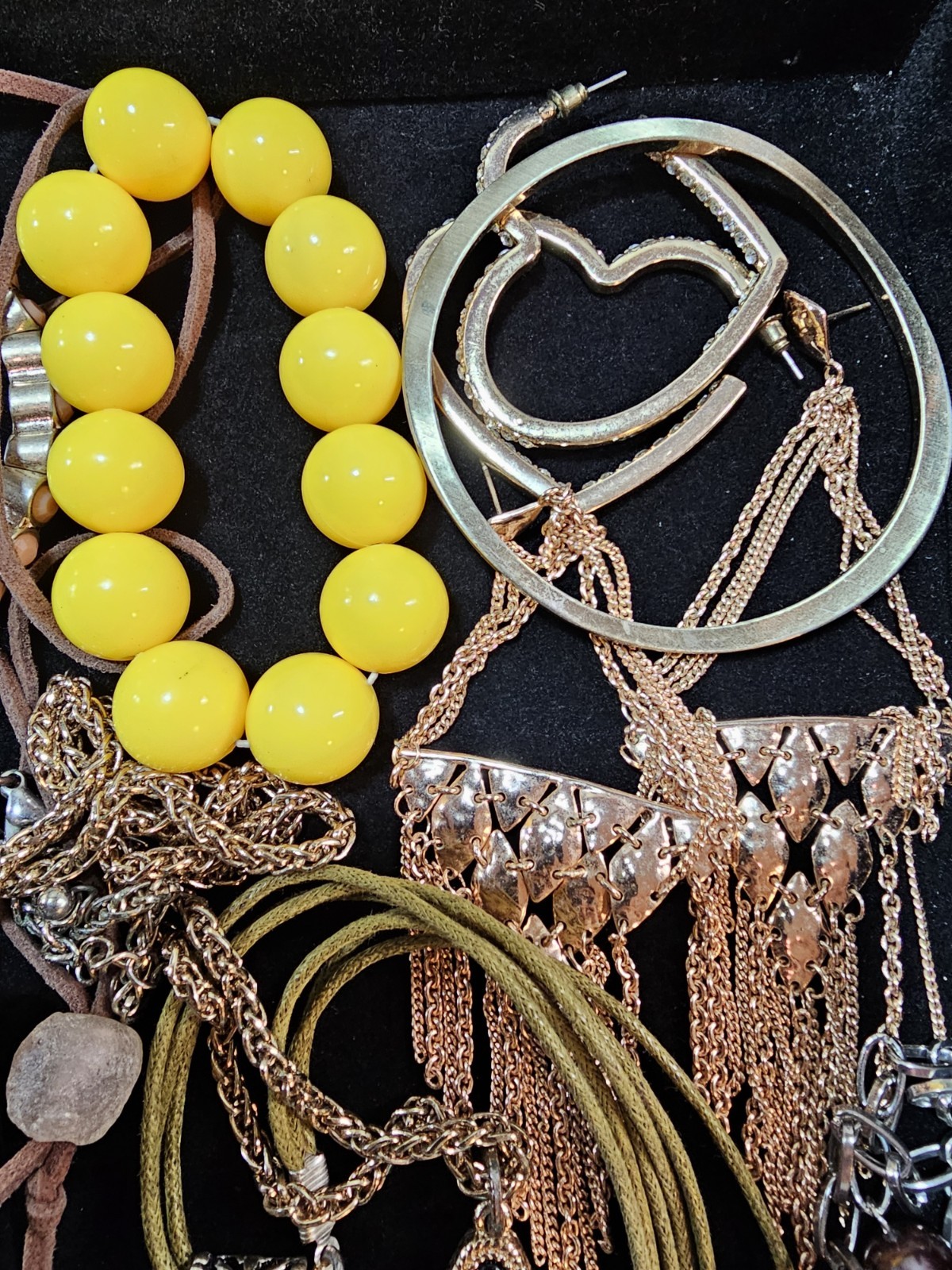 Vintage To Now Gorgeous Boho Mixed Jewelry Lot As Pictured
