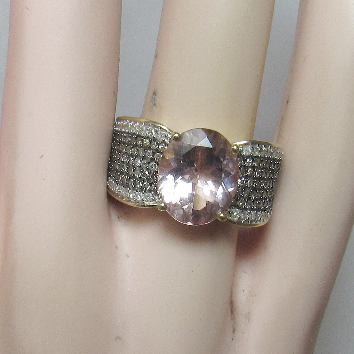BANGKOK RATNARAJ 14K Yellow Gold 3.75 Ct Natural Pink Morganite And Diamond Ring