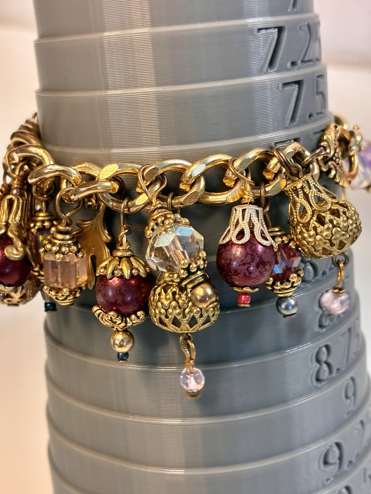 Gold Tone Cable Chain Charm Bracelet Toggle w/ Crystal Dangle Leaf Charms