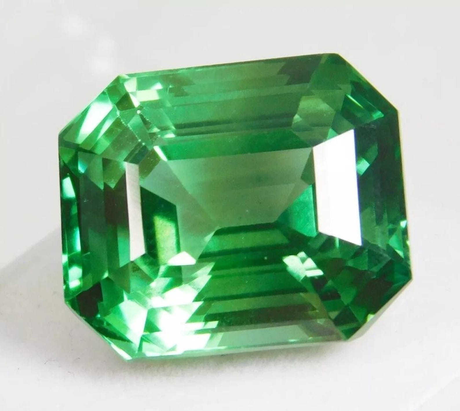 10-12 Ct Natural Green Sapphire Emerald Cut Certified Faceted Loose Gemstone