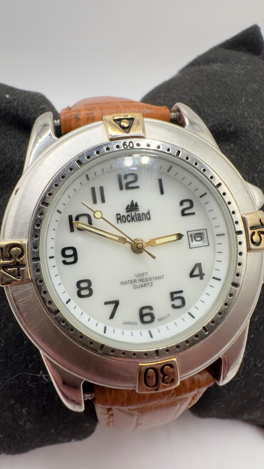 Rockland Men’s Quartz Watch with Date and Easy to Read Dial and New Batteries