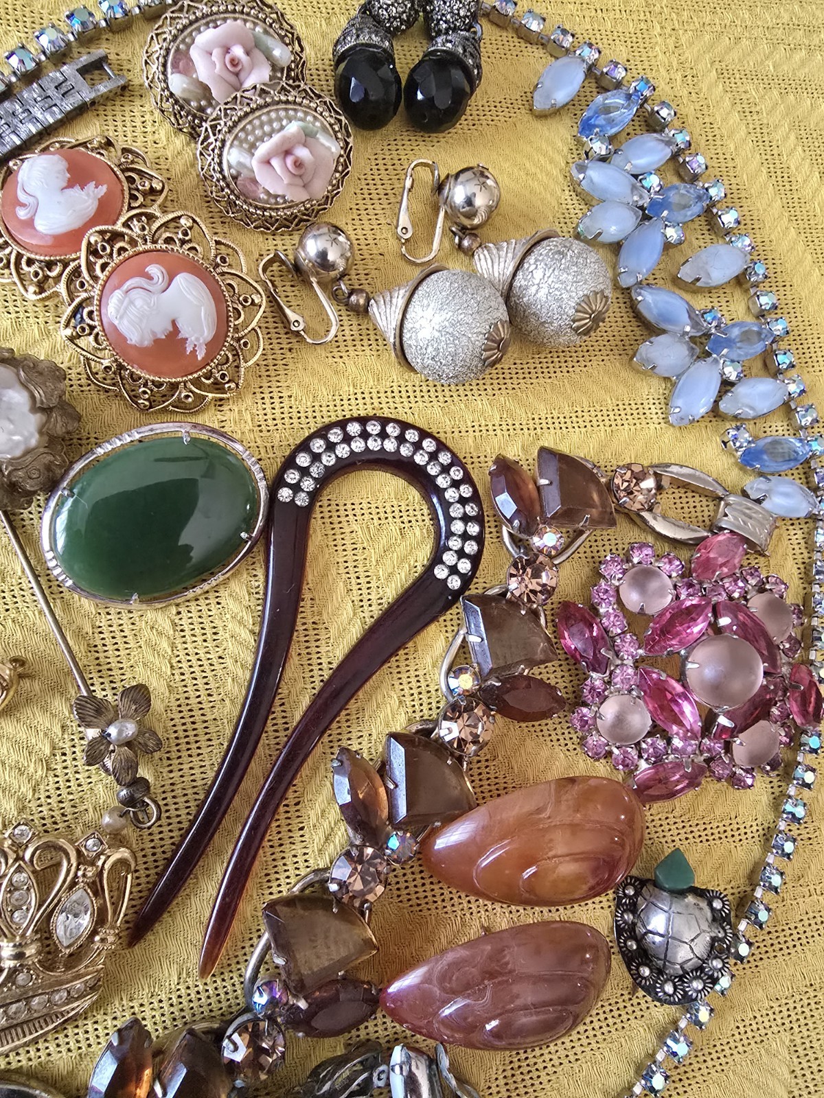 Vtg. Estate Jewelry Lot. Heidi Daus, Miriam Haskell,Seiko etc.