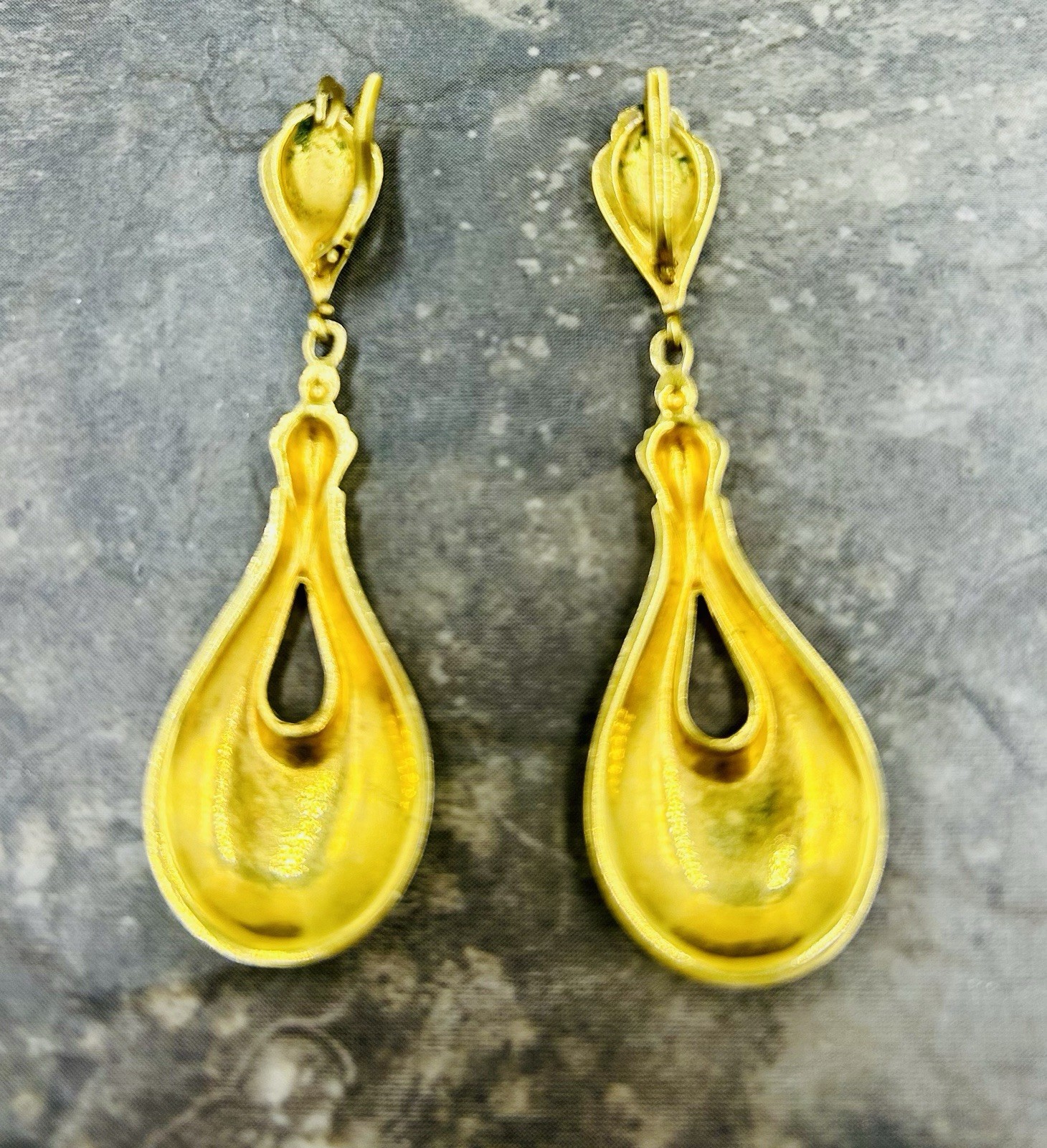 Vintage Spanish Damascene Gold-Tone Dangle Drop Earrings With Birds