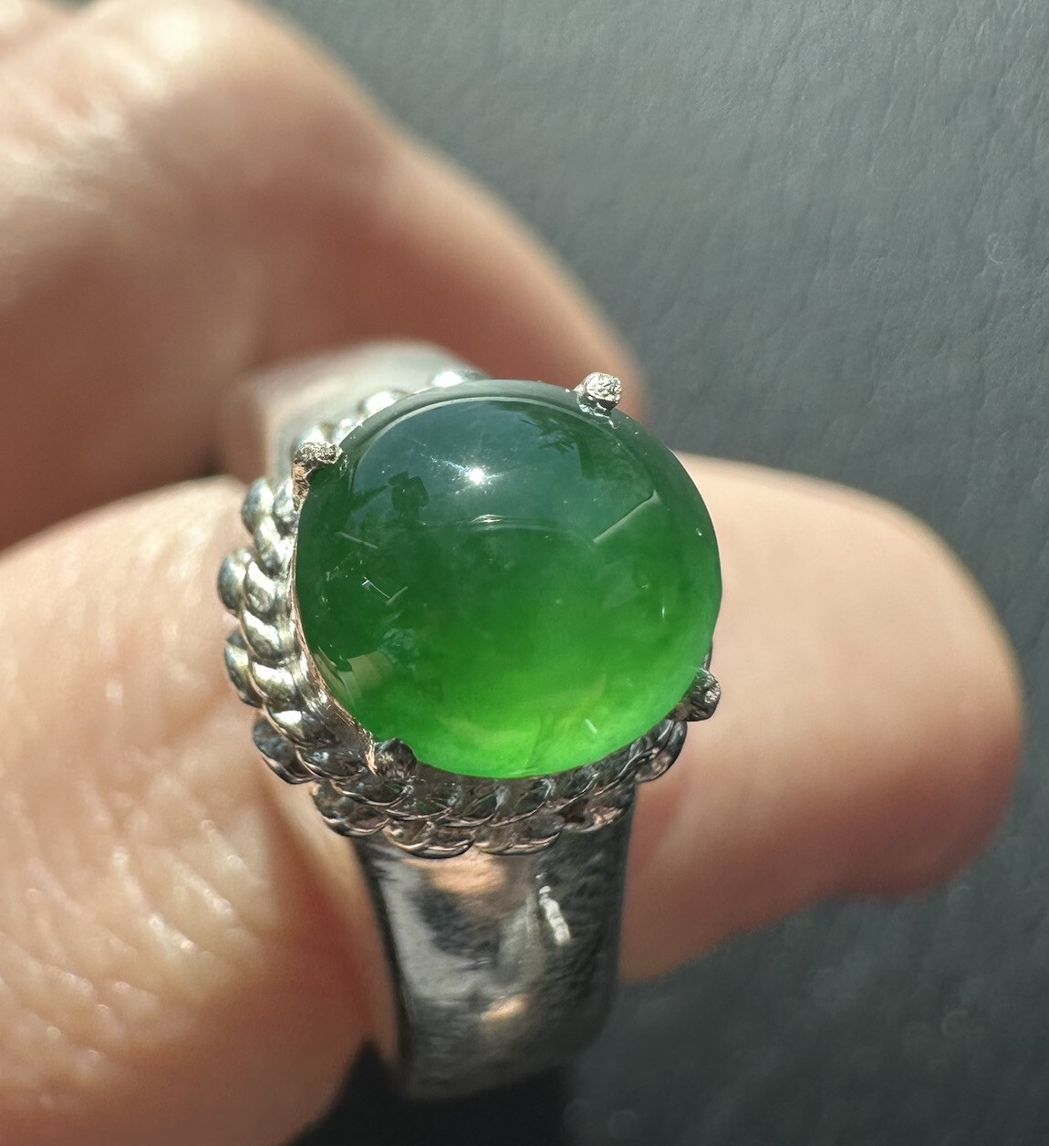 1.39CARET NATURAL BURMA JADEITE JADE TYPE A LOOSE GEMSTONE GREEN COLOR