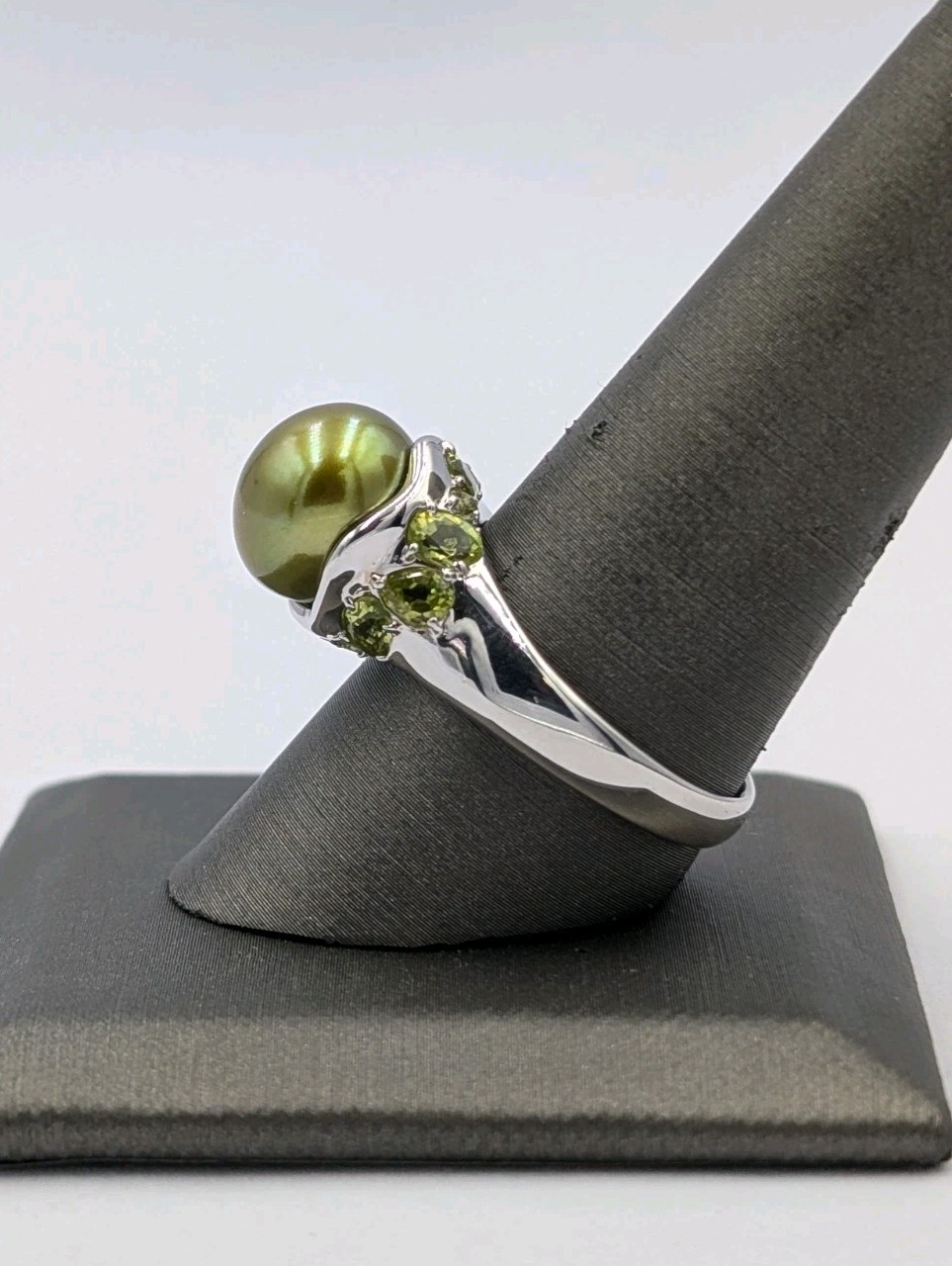 Honora Sterling Silver 11.3mm Dyed Green Pearl Peridot Cocktail 925 Ring Sz 9.75
