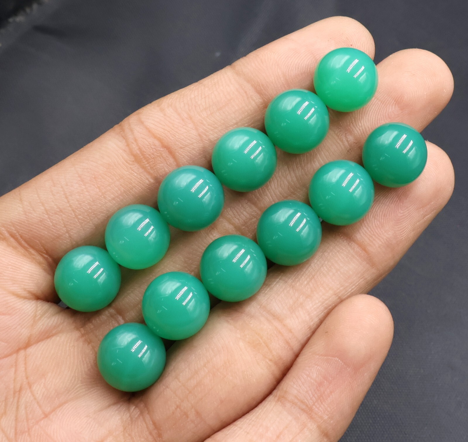 Green Onyx Round Smooth Plain Ball 11mm to 12mm Loose Cabochon Ball Stone