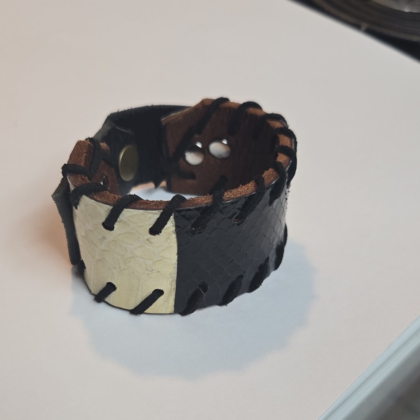 REAL Snakeskin Leather Cuff Style Bracelet, Snap Closure, 8.75 in (Black/White)