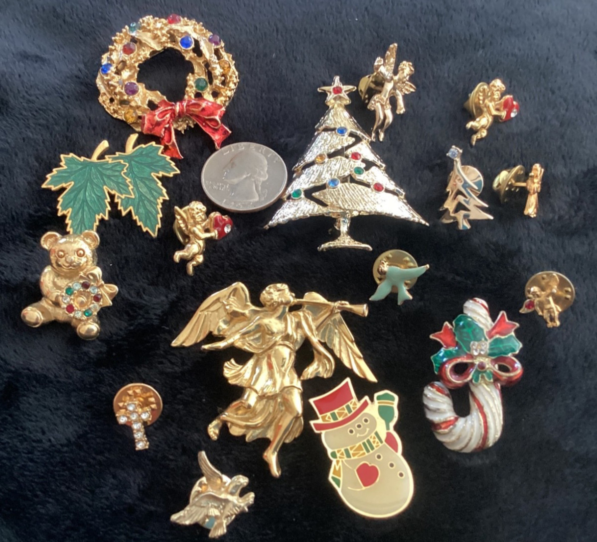 Vintage Lot Of Christmas Brooch Jewelry Rhinestone Pin Collection
