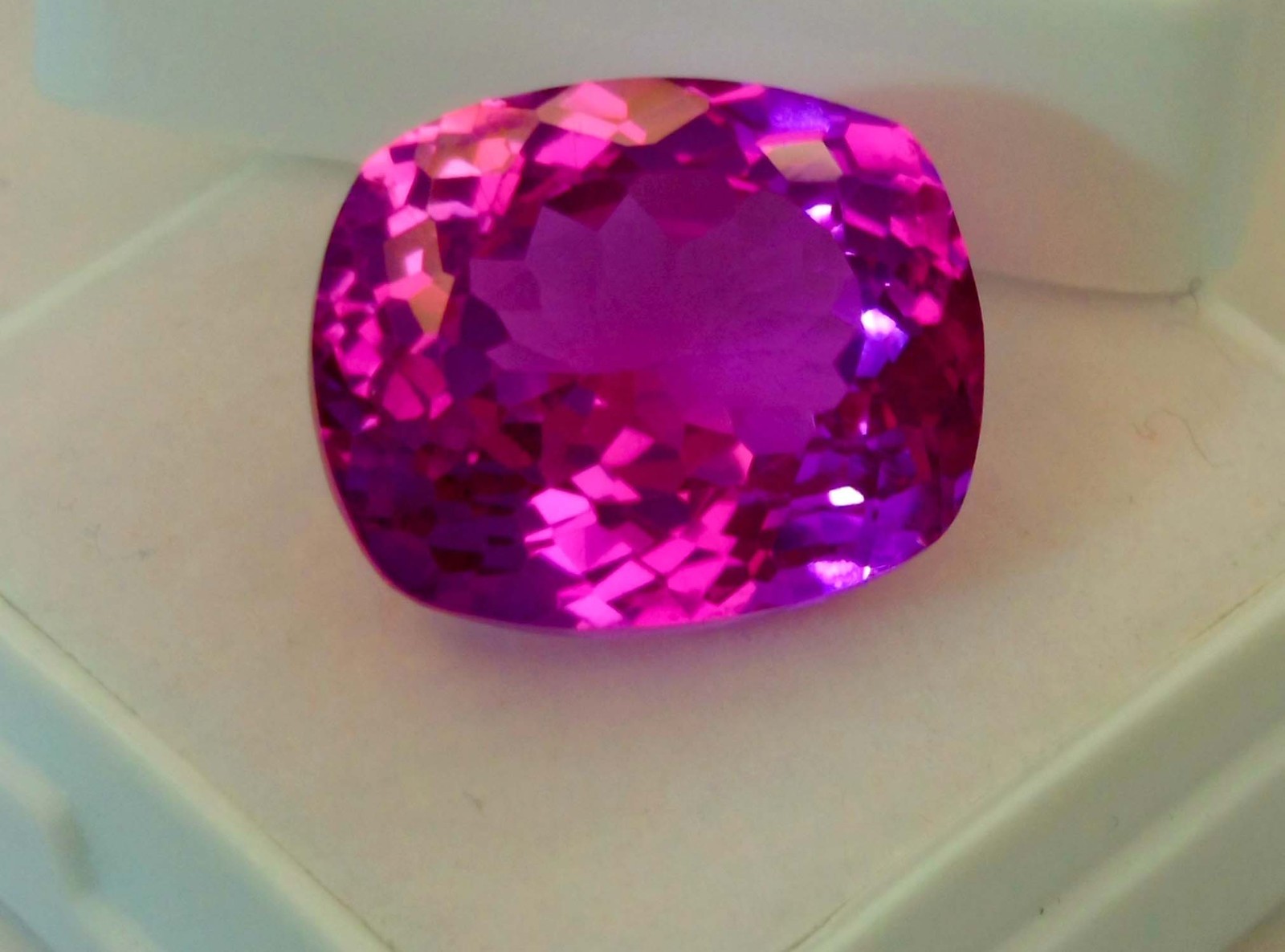Pink Sapphire Cushion Cut 14-16 Ct Natural Certified Loose Gemstone RK288