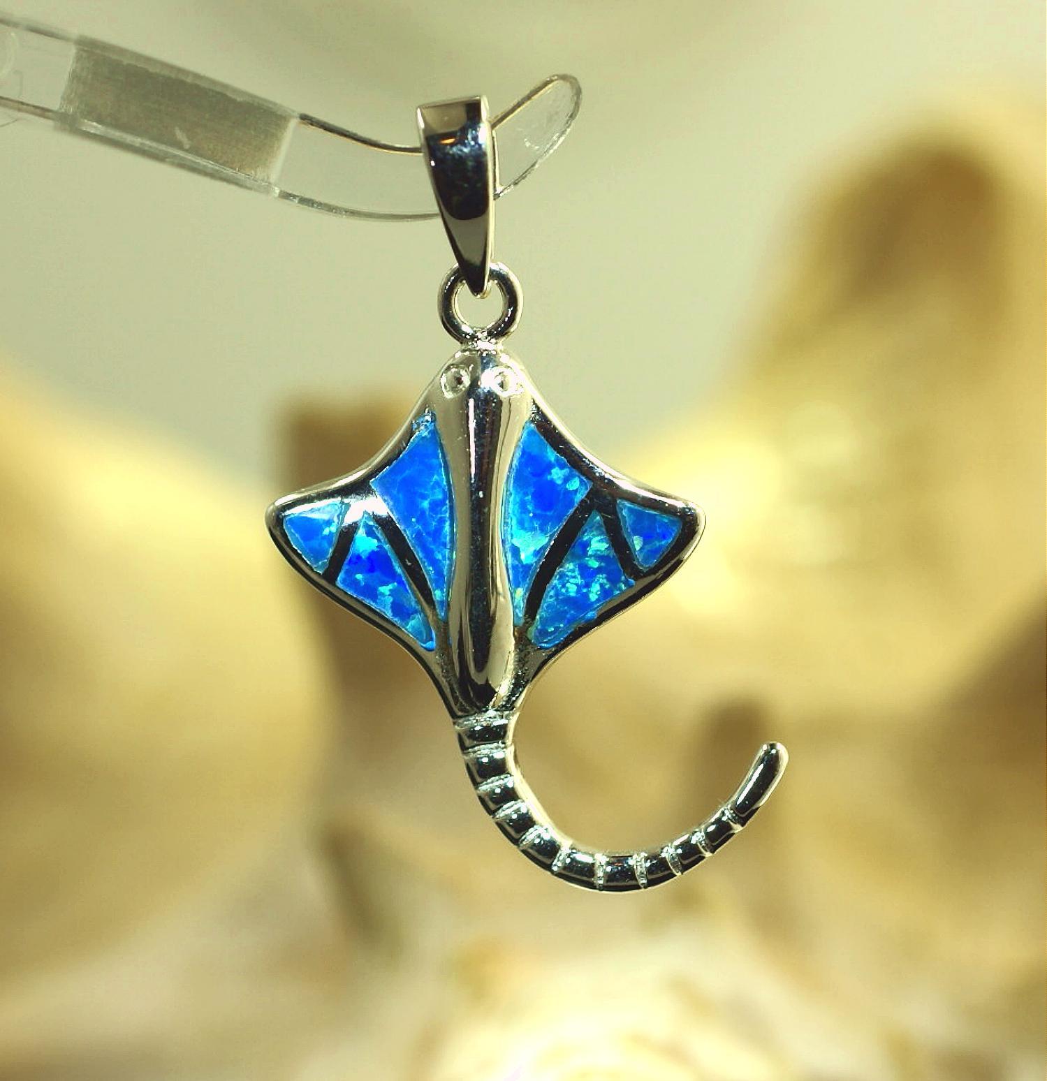 21.5mm Hawaiian Rhodium On Sterling Silver Textured Stingray Inlaid Opal Pendant