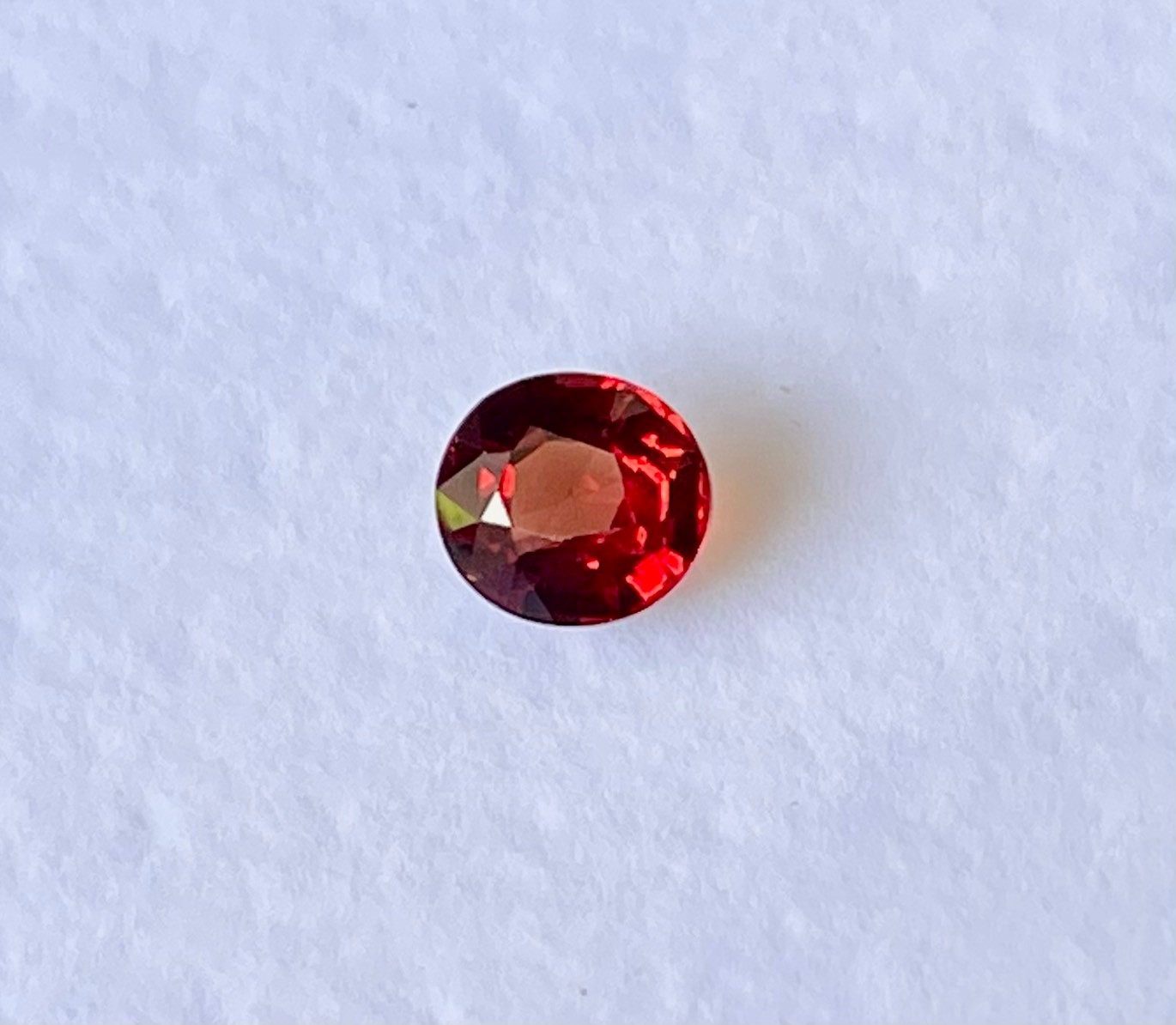 Natural 100% VVS 2.84 ct 8.4×7.8×5.2 mm Oval Orange Gamet Mozambique, Africa