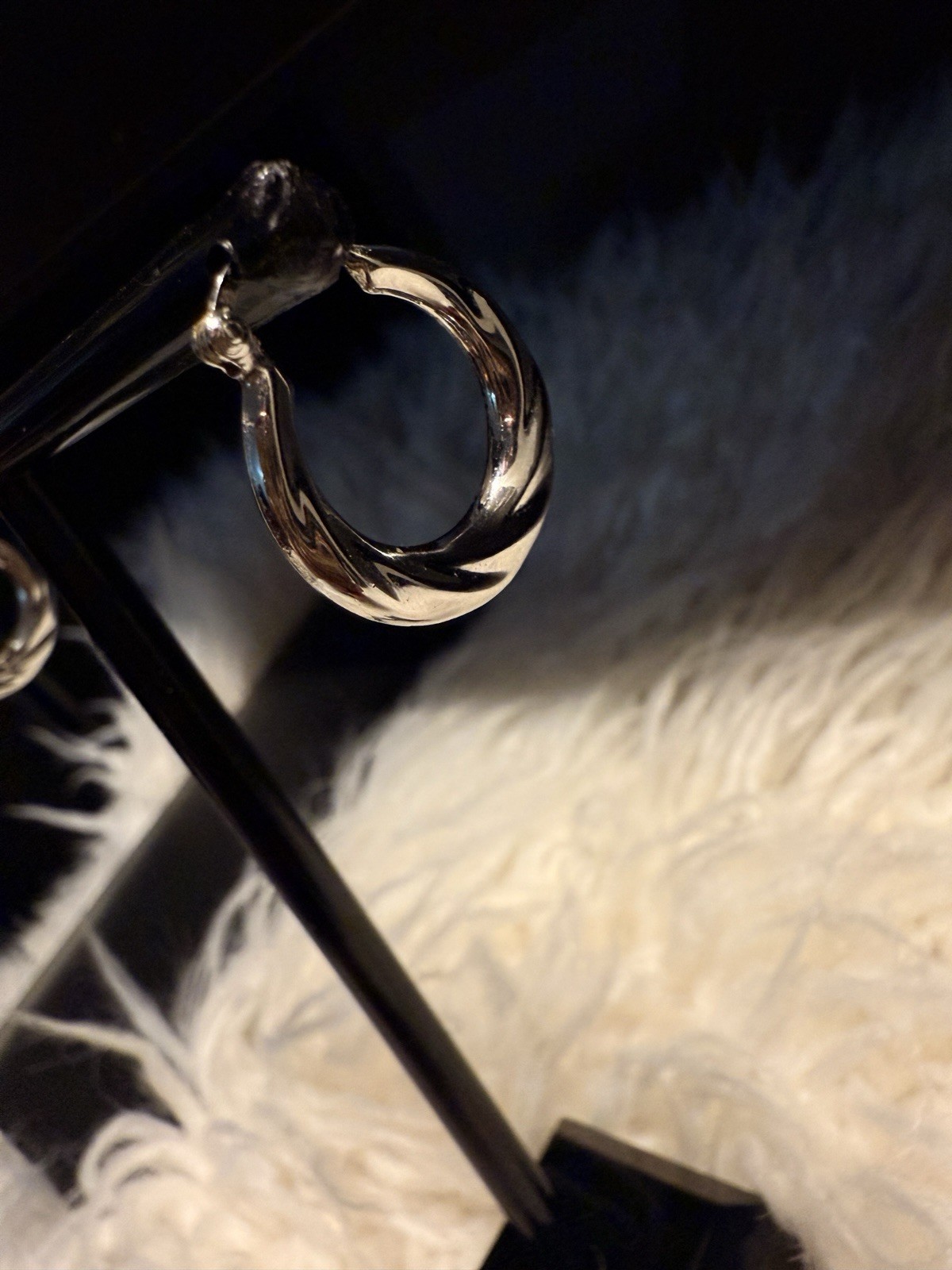 Classic Twisted Hoop Earrings in 925 Sterling Silver