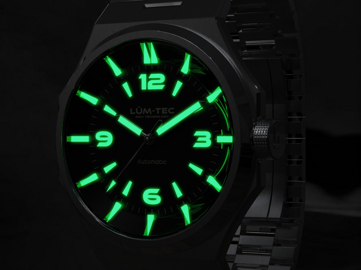 Lum-Tec Mens Automatic Watch 42mm Eclipse E2 Black Dial Hi Precision Miyota 9039