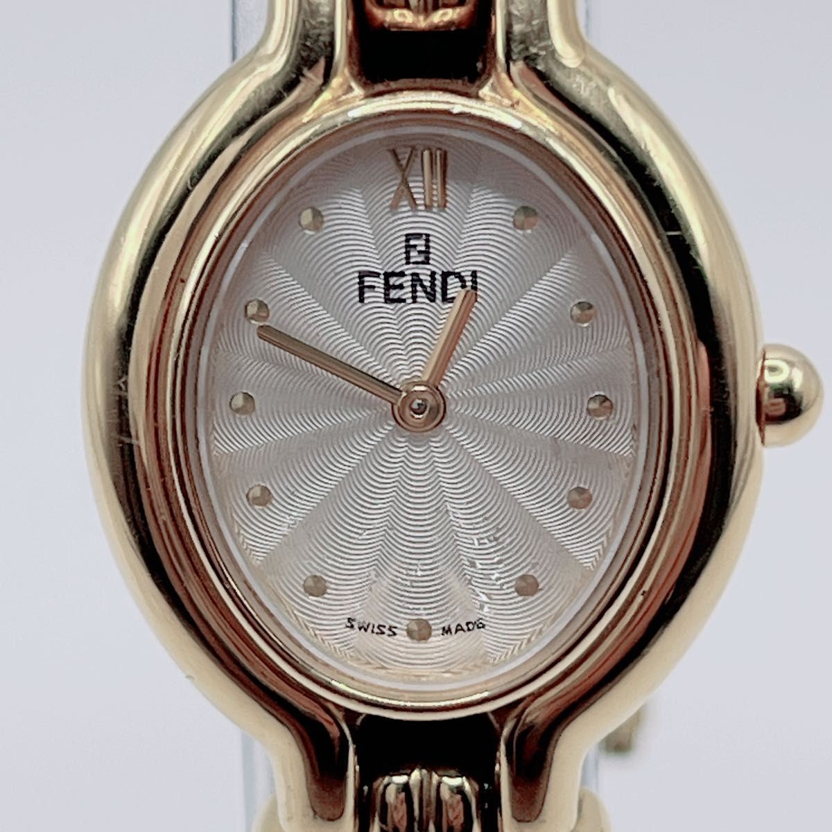 Excellent condition FENDI Chameleon Change Belt 640L Ladies Watch Gold Green Bel