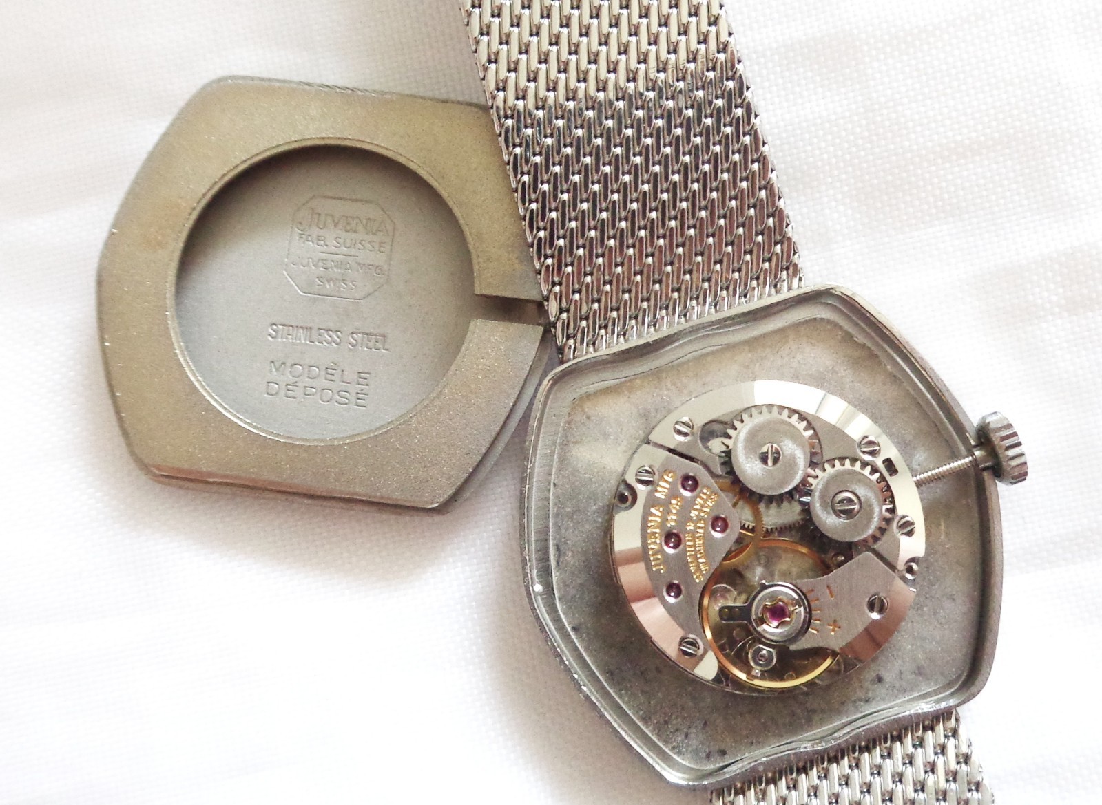 Vintage Juvenia Winding Stainless Steel Ladies Watch Ref 9107X-BA Swiss 17J NOS