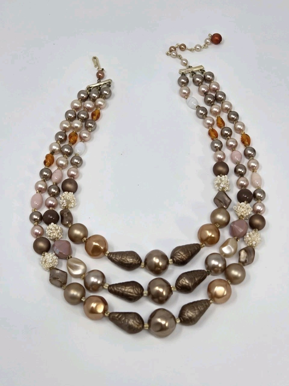 Vintage Triple Strand Taupe Neutrals Faux Pearl Glass Necklace 16-18″ Japan