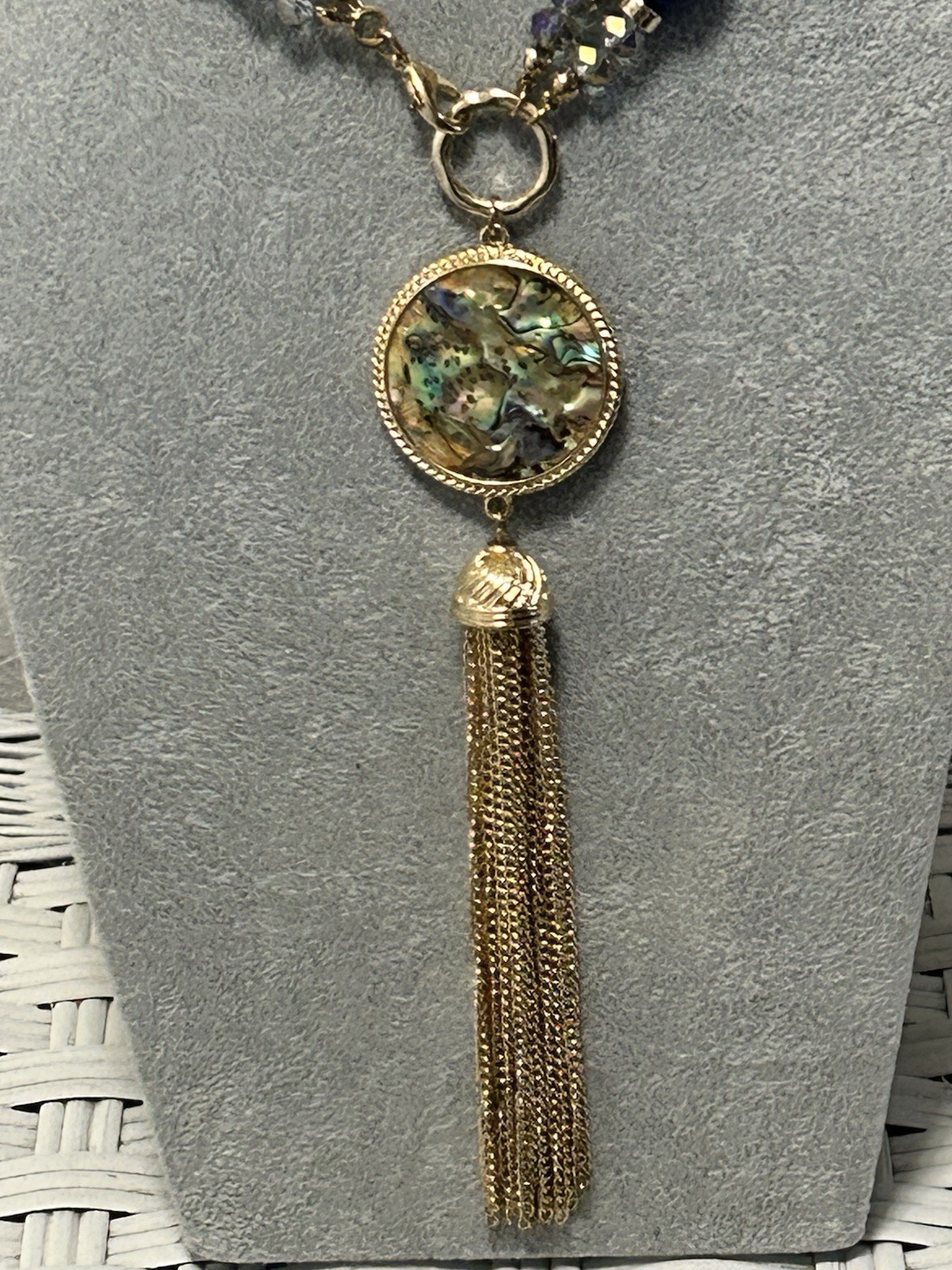Beaded Necklace Blue/Gold/Clear Beads Ornate Gold-Tone Abolone Pendant & Tassel
