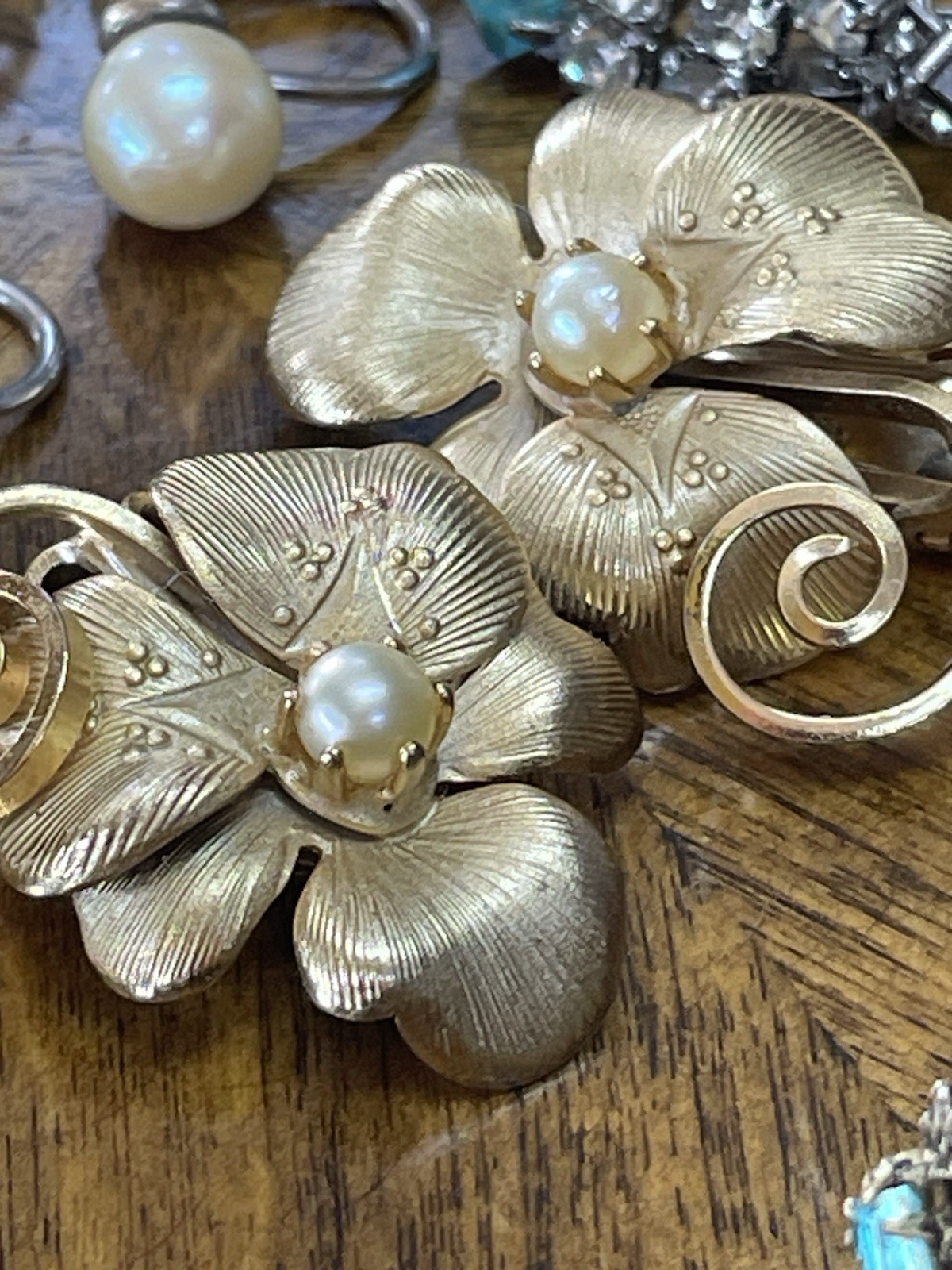 9 Pair Mid Century Clip & Screw On Earrings. Some Signed. Weiss, Star, Etc