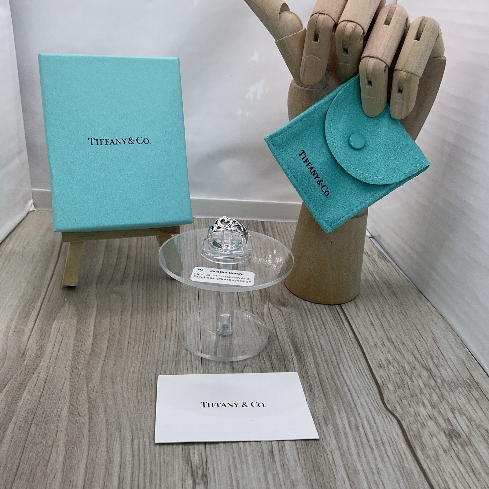 Tiffany & Co. Palomo Picasso Loving Hearts Ring. Size: K US: 5 U: 50 No: 10