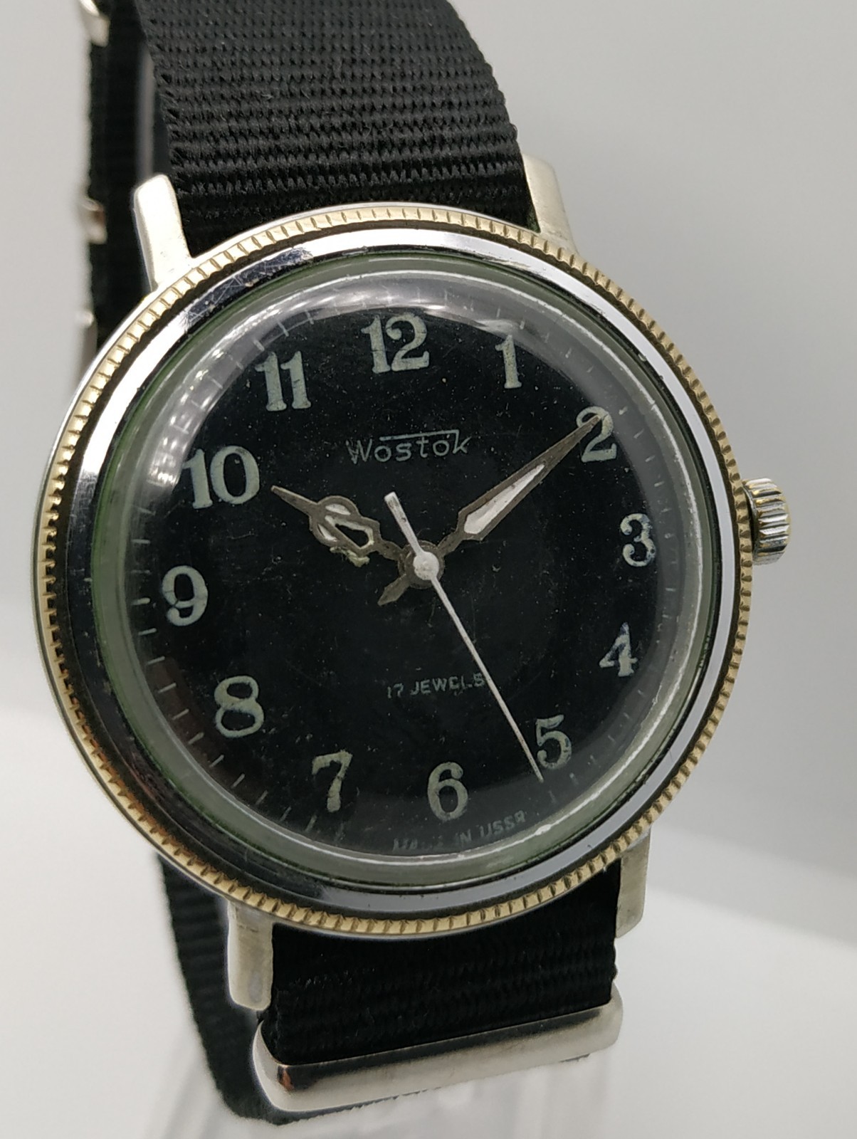 Men’s Classic Retro Watch Wostok Vostok Vintage Made in USSR Mechanical Soviet