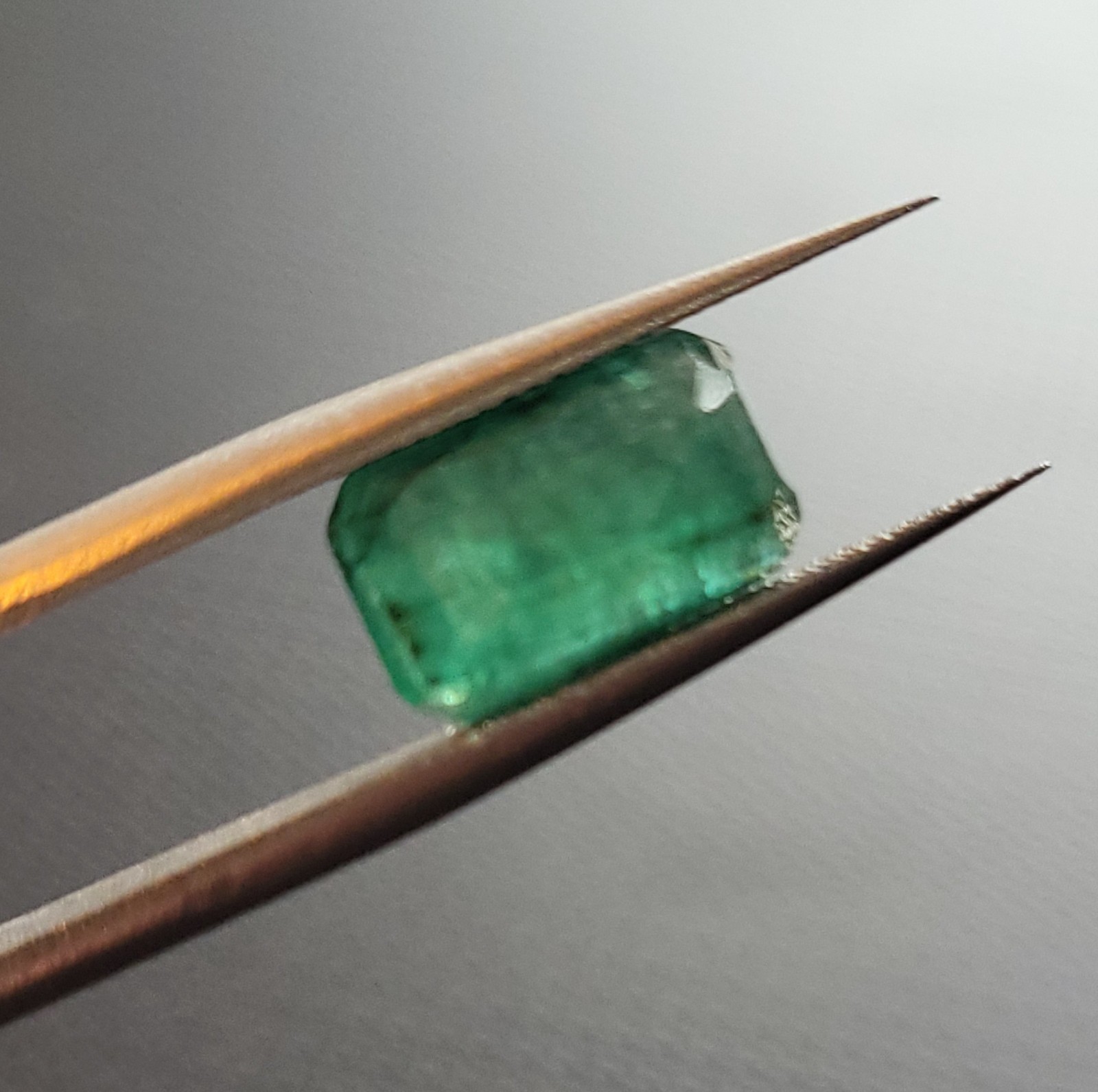 Stunning Ideal Dark Green Natural Untreated Certified Zambian Emerald 4.20ct