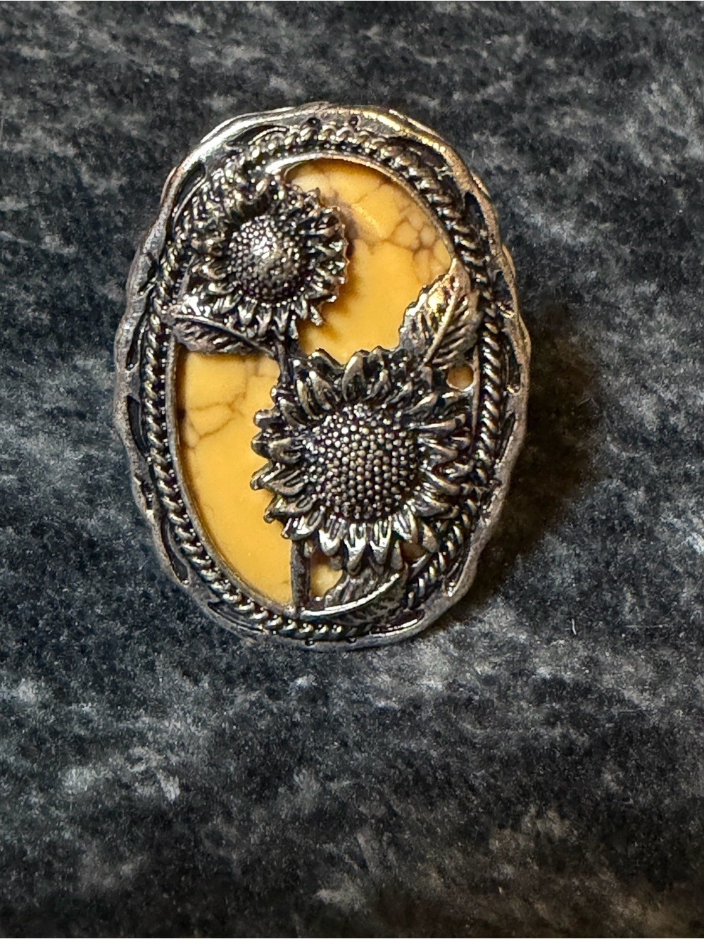 Sunflower Statement Ring Yellow Stone Silver Tone Stretch Size 9