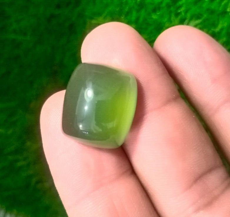 28.00 Carat Natural Loop Clean Serpentine Cabochon Loos Gemstone From Pakistan