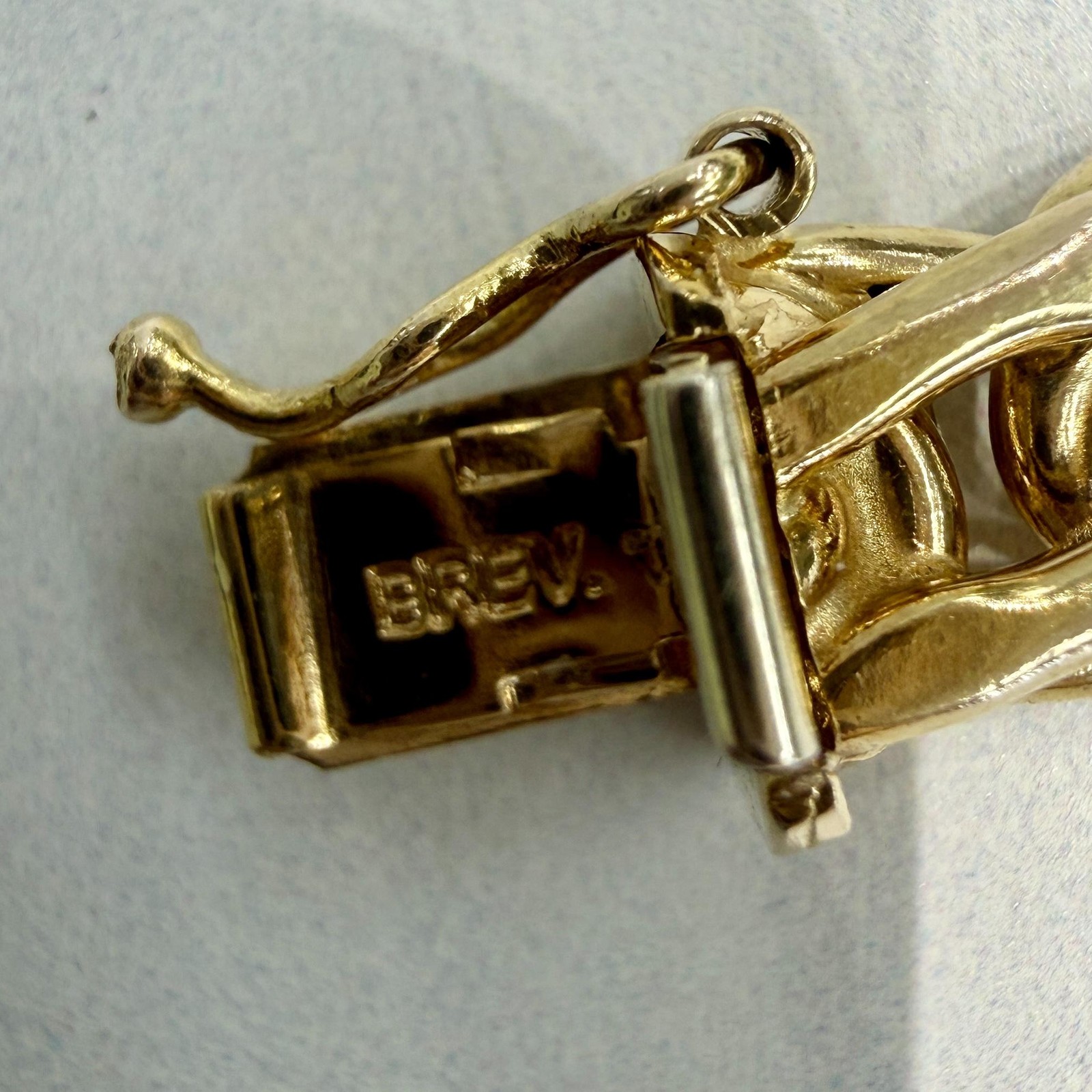 1980’s Unoaerre Gold Link Bracelet 14k Yellow Gold