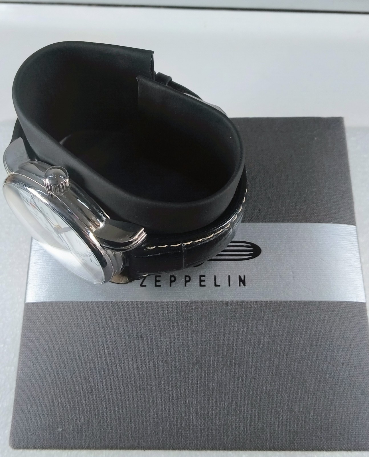 Zeppelin GRAF 42mm GMT White Dial SS Case German Quartz Men’s Watch LZ127