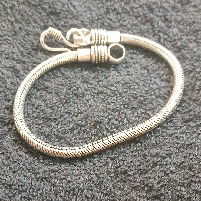 Handmade in India 9in snake chain S Hook solid 925 bracelet 26g weight 9in
