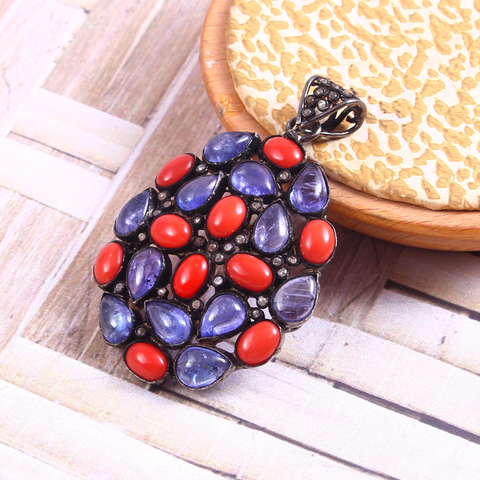 Natural Coral Blue Tanzanite Rose Cut Diamond Pendant 925 Silver Gold Plated