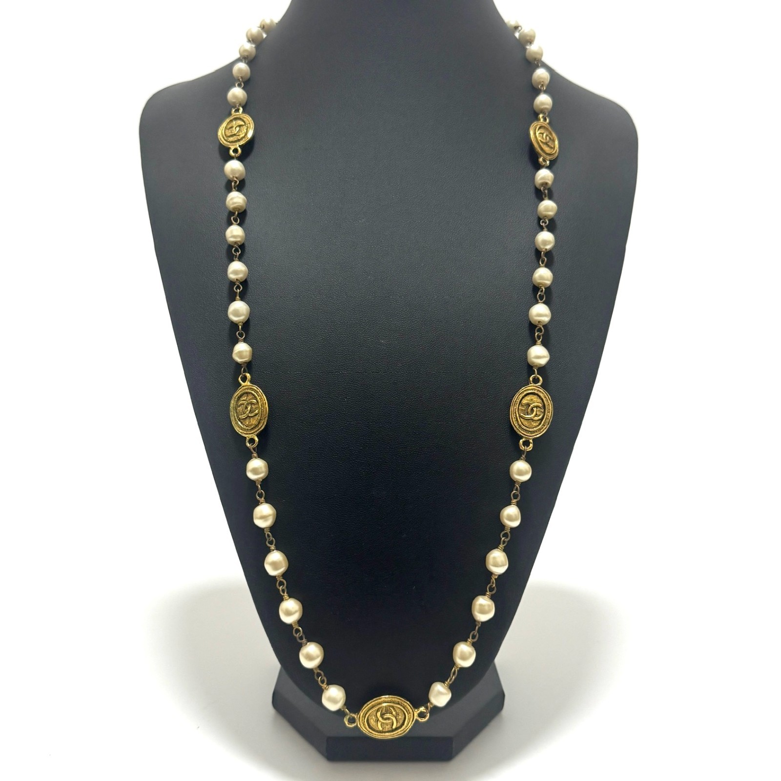 CHANEL COCO Mark CC Logo Necklace ImitationPearl Gold Accessory Authentic JAPAN